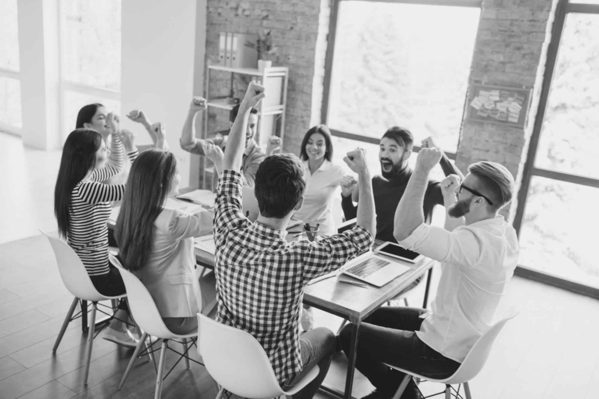 Interaktive Plattform mit Gruppensessions und persönlichen Lernpfaden